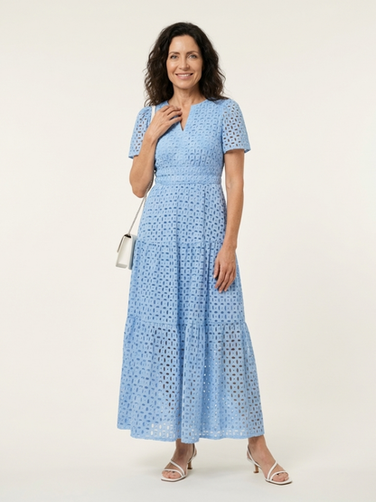 Brielle | Midi-jurk met V-hals en korte mouwen met ruffles