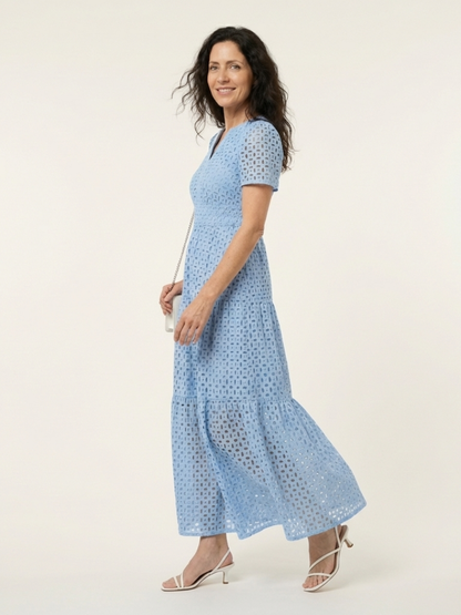 Brielle | Midi-jurk met V-hals en korte mouwen met ruffles