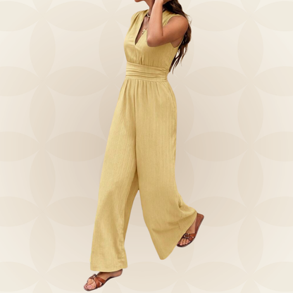 Marga | Effen jumpsuit met diepe V-hals en gerimpelde mouwen