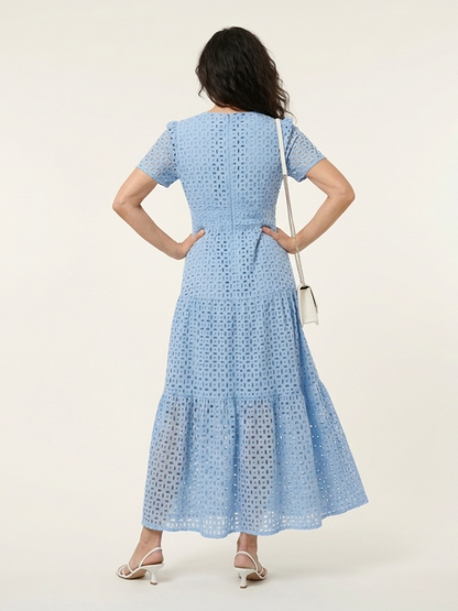 Brielle | Midi-jurk met V-hals en korte mouwen met ruffles