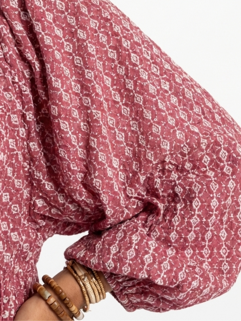 Arlette | Midi-jurk met geometrische print en lange mouwen