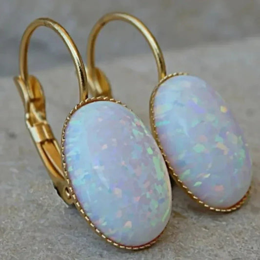 Vintage Oorbellen van Witte Opale en Goud