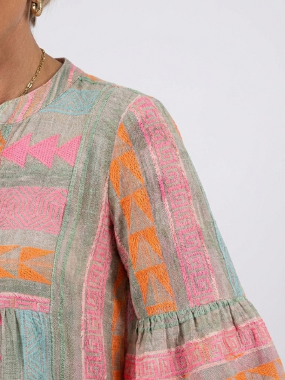 Maelle | Jurk met V-hals en geometrische print, knielengte