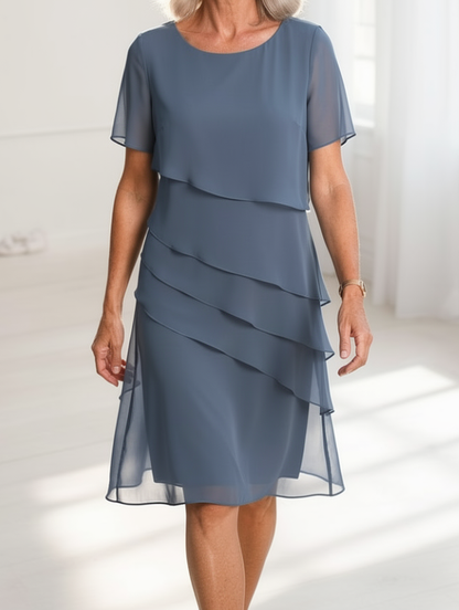 Júlia – Elegante en vloeiende jurk met ruffles