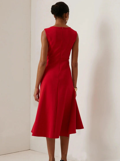 Rode Mouwloze Midi Elegante A-lijn Jurk met Taille Twist voor Dag-naar-Nacht