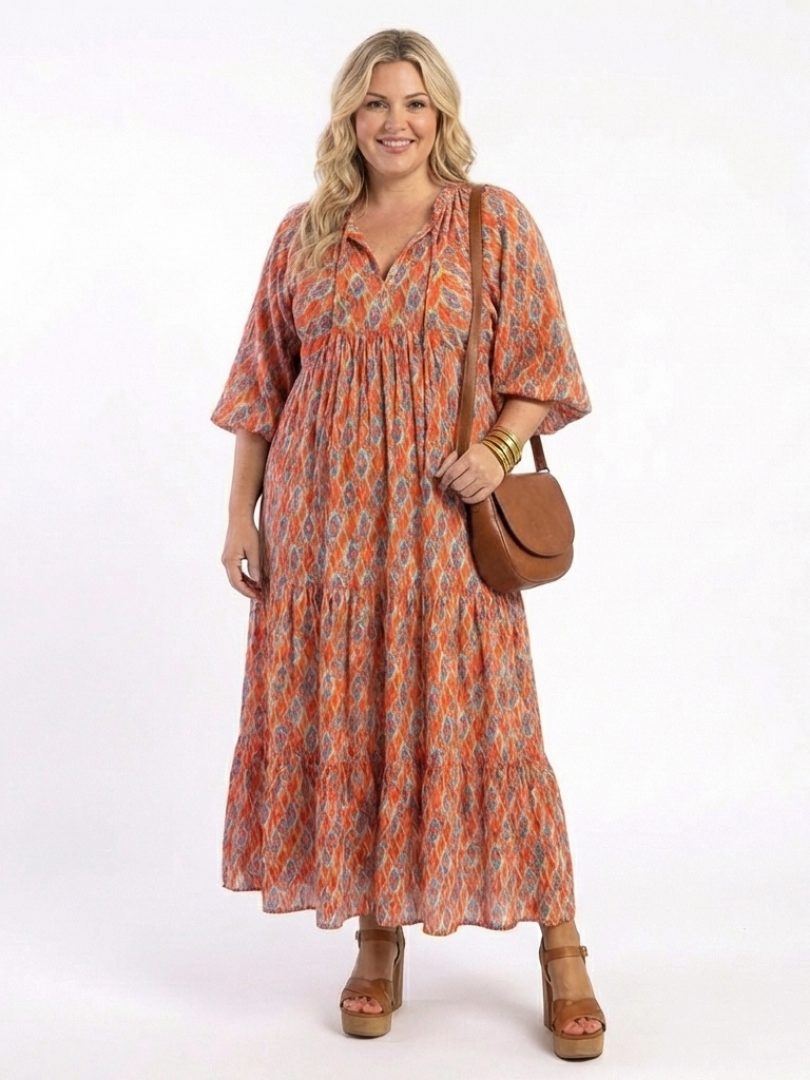 Amara | Midi jurk met V-hals en geometrisch patroon