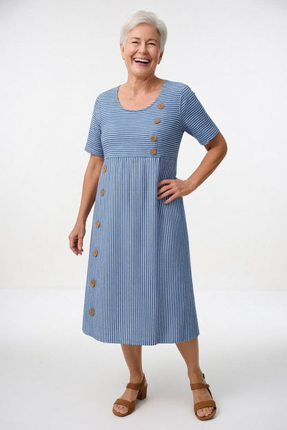 Linéora™ — Vloeiende gestreepte jurk met zomerse charme