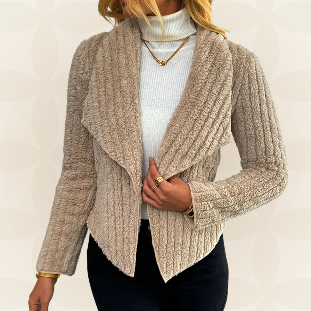 Danisha – Beige vest met ribstructuur