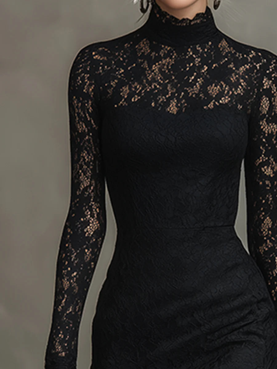 Elvera - Elegante zwarte maxi-jurk met kant