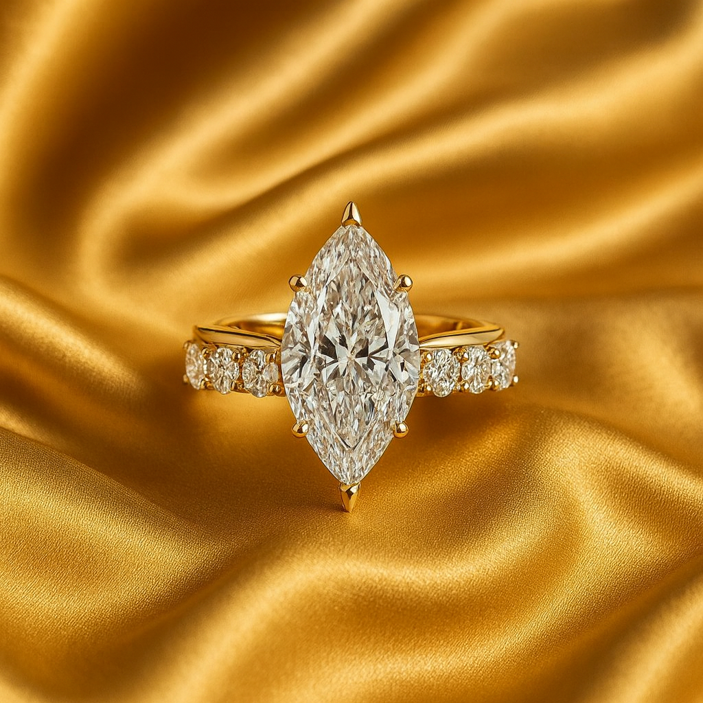 Gouden Ring met Marquise Diamant