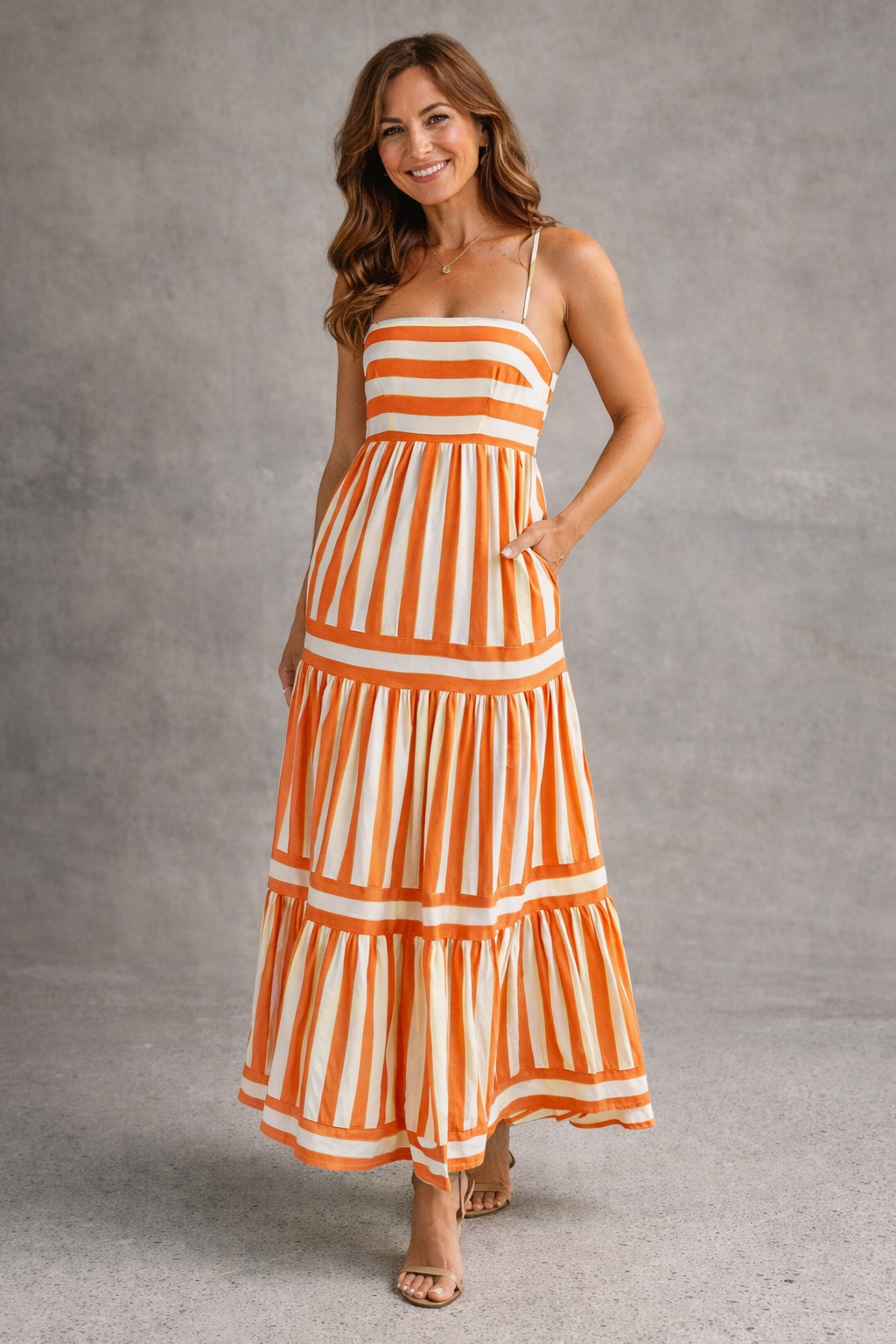 Alina - Gestreepte Maxi Jurk met Soepelvallend Silhouet