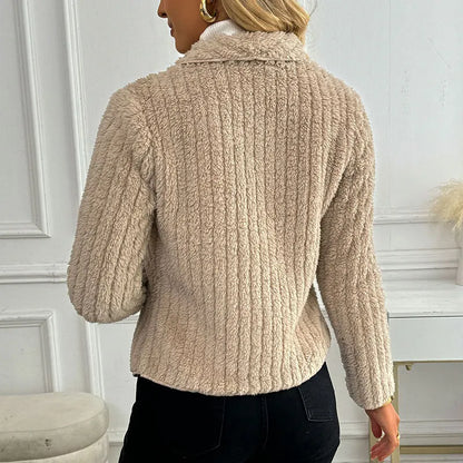 Danisha – Beige vest met ribstructuur