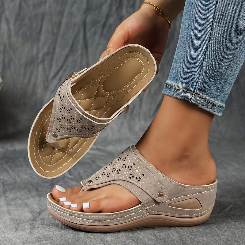Andrea | Comfortabele en ondersteunende sleehak sandalen