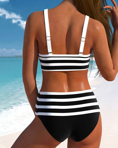 By Esmee® | Gestreepte Bikini met Hoge Taille