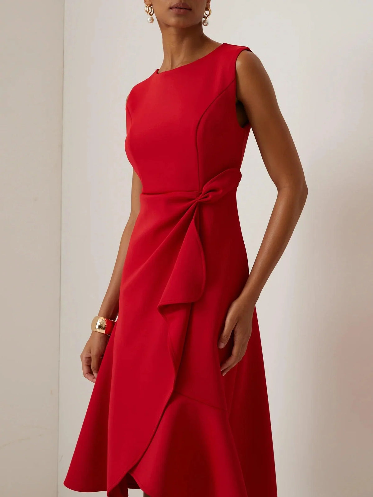 Rode Mouwloze Midi Elegante A-lijn Jurk met Taille Twist voor Dag-naar-Nacht