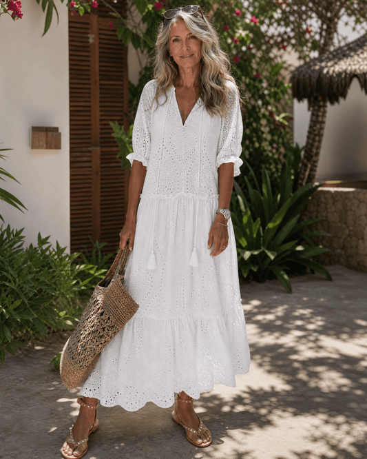 Elkaline | Eyelet Lace Tiered V-hals Midi-jurk