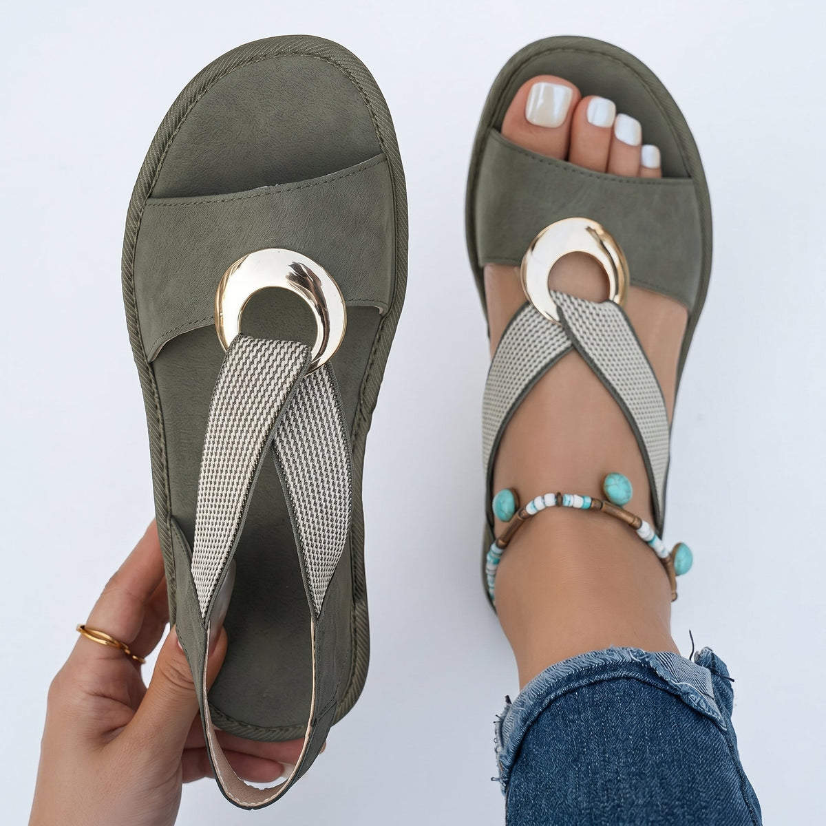 Gabriela - Platte Sandalen met Metaal Detail