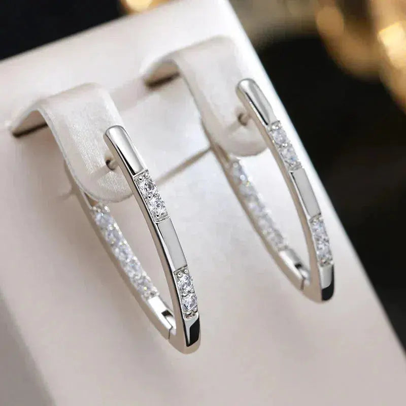 Sophisticated oorbellen met zirconia stenen